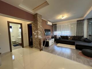 Stanovanje Pobri, Opatija - Okolica, 84m2
