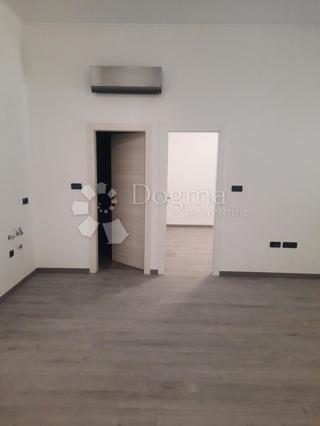 Stanovanje Centar, Rijeka, 100m2