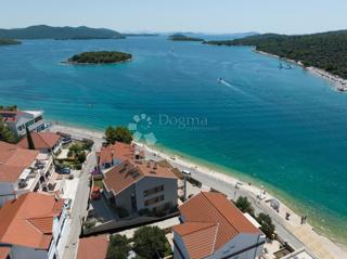 Stanovanje Jezera, Tisno, 82,3m2
