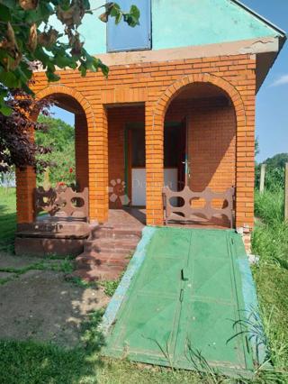 Hiša Laslovo, Ernestinovo, 2.351m2