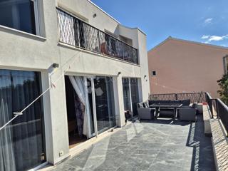 Stanovanje Strožanac, Podstrana, 156m2