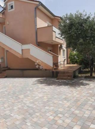 Hiša Novalja, 436m2