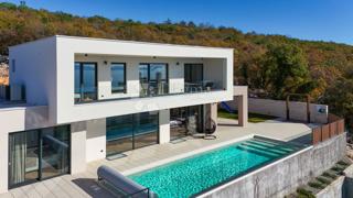 Hiša Dujmići, Kostrena, 295m2