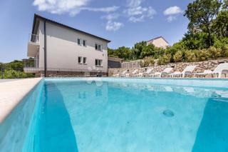 Hiša Povile, Novi Vinodolski, 250m2