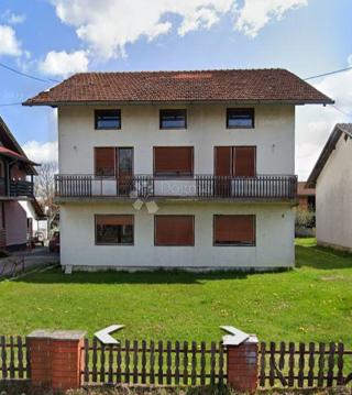 Hiša Begovići, Petrinja, 330m2