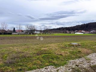 Zazidljivo zemljišče Donje Ladanje, Maruševec, 730m2