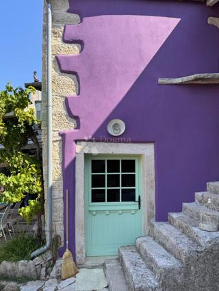 Hiša Svetvinčenat, 68m2