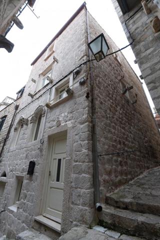 Hiša Stari grad, Dubrovnik, 90m2