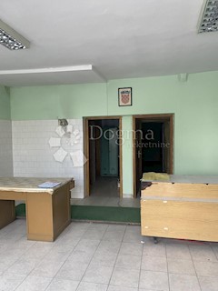 Poslovni prostor Trnovec, Trnovec Bartolovečki, 170m2