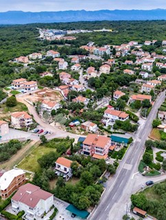 Zemljišče Malinska, Malinska-Dubašnica, 2.555m2