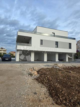 Stanovanje Srima, Vodice, 131,01m2