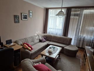 Stanovanje Centar, Gospić, 75m2