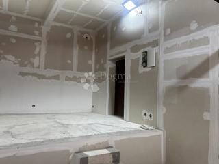 Poslovni prostor Volosko, Opatija, 85,60m2