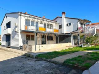 Hiša Medulin, 300m2