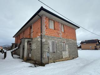 Hiša Centar, Gospić, 330m2