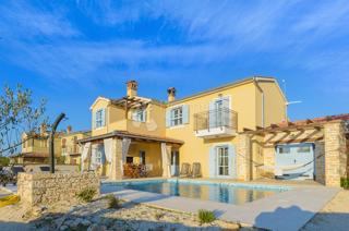 Hiša Svetvinčenat, 178m2