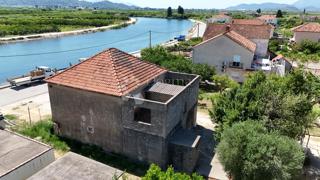 Hiša Buk-Vlaka-dio, Opuzen, 107m2