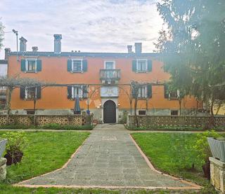 Hiša Martinski, Sveta Nedelja, 525m2