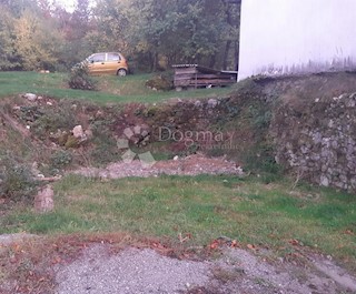 Zemljišče Stari Laz, Ravna Gora, 712m2