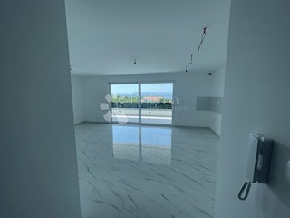 Stanovanje Malinska, Malinska-Dubašnica, 145m2