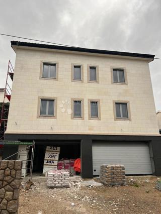 Hiša Kraljevica, 525m2