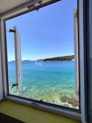 Hiša Prvić Luka, Vodice, 60m2