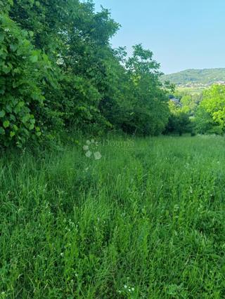 Kmetijsko zemljišče Vurnovec, Sesvete, 1.025m2