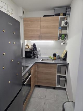 Stanovanje Sesvetski Kraljevec, Sesvete, 34m2
