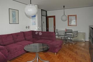 EKSKLUZIVNO VRHUNSKI APARTMA S TERASO IN DVIGALOM 55,74 M2 - Pula/Šijana