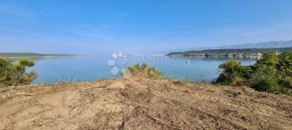 Ljubač | 1. vrsta do morja – površina stavbe 2823 m2