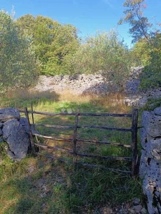 Zazidljivo zemljišče Radići, Malinska-Dubašnica, 1.388m2