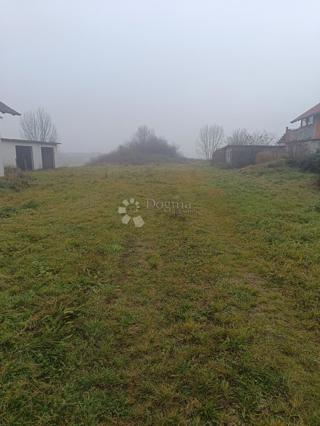 Zazidljivo zemljišče Donja Zdenčina, Klinča Sela, 9.600m2