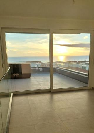 Stanovanje Novalja, 118,87m2