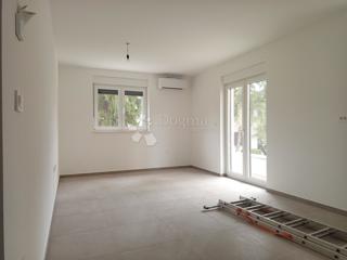 Stanovanje Centar, Pula, 54m2