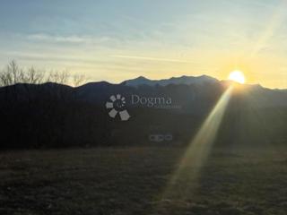 Zazidljivo zemljišče Lovinac, 5.280m2