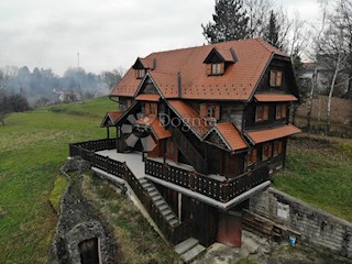 Hiša Donji Dragonožec, Brezovica, 360m2