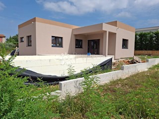 Hiša Štokovci, Svetvinčenat, 106m2