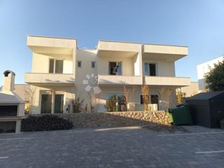 Stanovanje Mandre, Kolan, 57m2