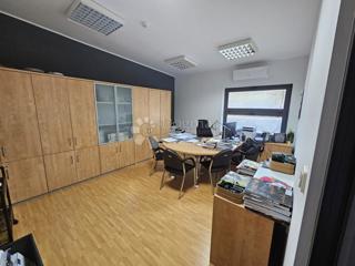 Poslovni prostor Matulji, 370m2