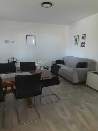 Hiša Vučedol, Vukovar, 78m2