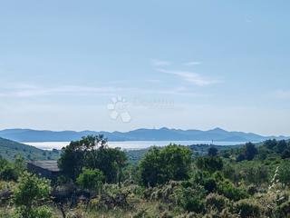Zazidljivo zemljišče Debeljak, Sukošan, 8.444m2