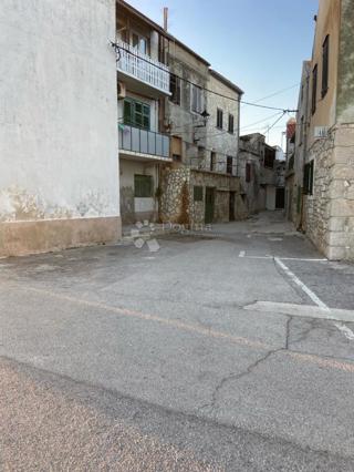 Hiša Pirovac, 91m2