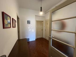 Hiša Trešnjevka, Trešnjevka - Sjever, 180m2
