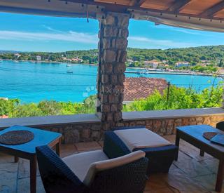 Hiša Zlarin, Šibenik - Okolica, 168m2