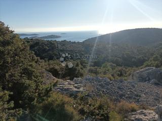 Kmetijsko zemljišče Vinišće, Marina, 1.358m2