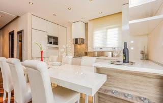 Apartma Crikvenica, 90m2