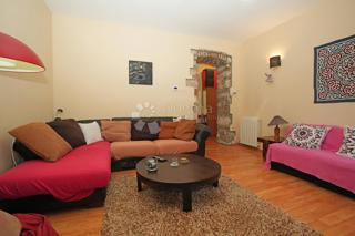 Fenomenalen apartma v centru Pule