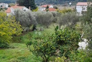 Zazidljivo zemljišče Kampor, Rab, 636m2