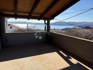 Apartma Karlobag, 61m2