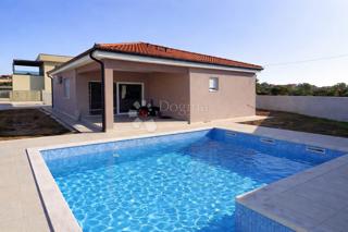 Hiša Loborika, Marčana, 154m2